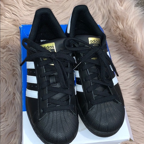 adidas superstar size 5